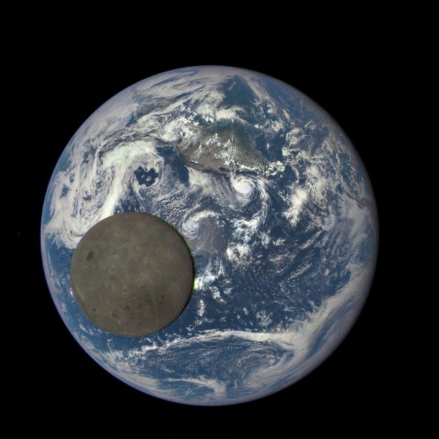 36-15-lune-et-eclipse