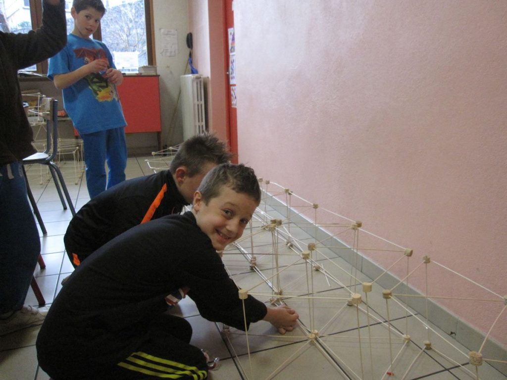 53-construisons-un-pont